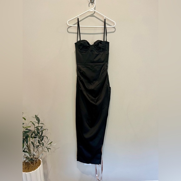 House of CB Flora Satin Pleated Corset Midi Dress - Picture 5 of 7